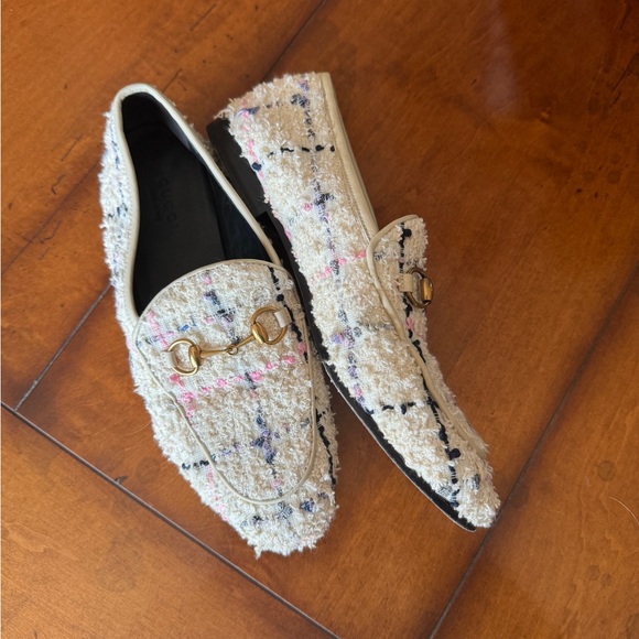 Women’s tweed Gucci Jordan loafers - Picture 3 of 4